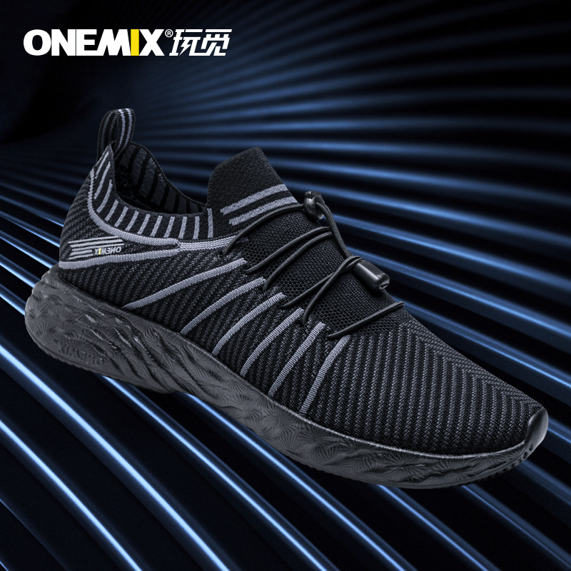 ONEMIX NEW Sale Running Shoes  - Sports Equipment Resale 评论和价格